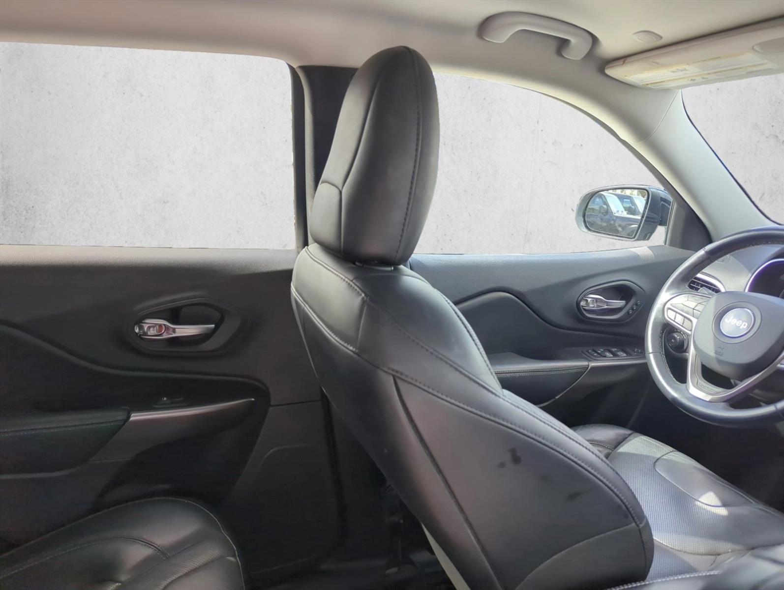 2020 Jeep Cherokee Limited FWD