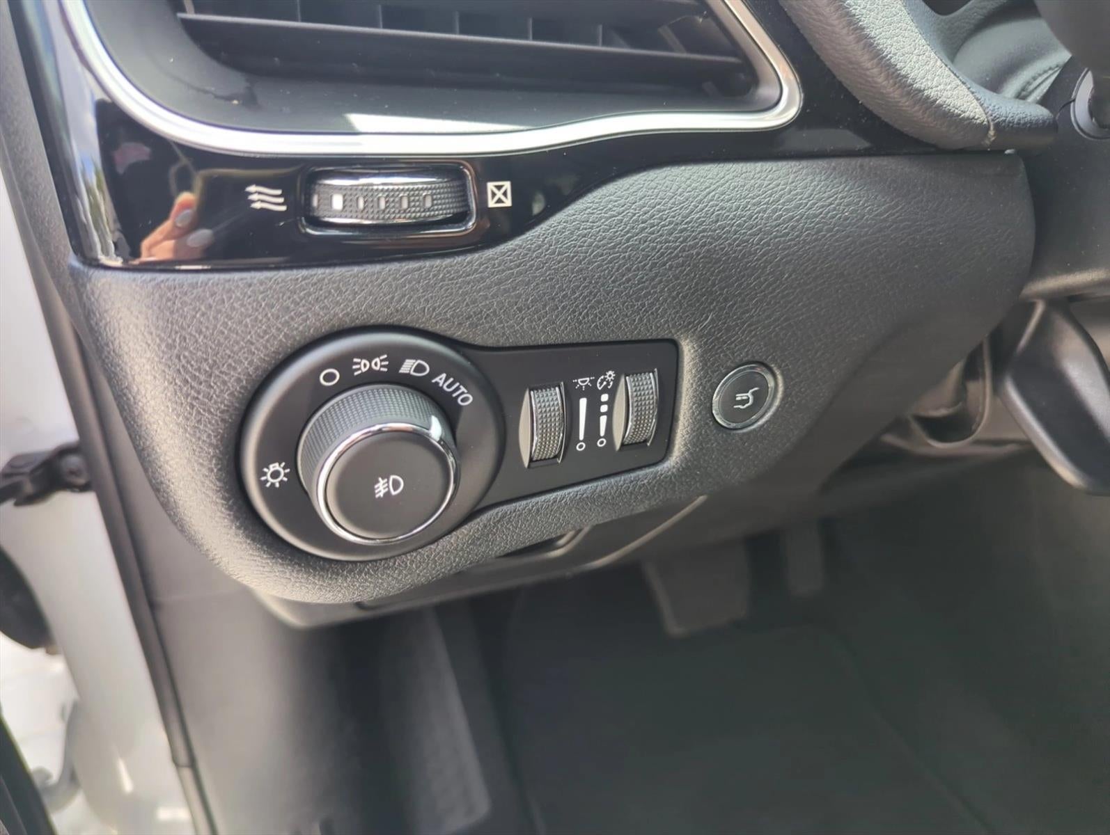 2020 Jeep Cherokee Altitude FWD
