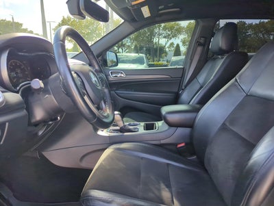 2022 Jeep Grand Cherokee WK Laredo X 4x2