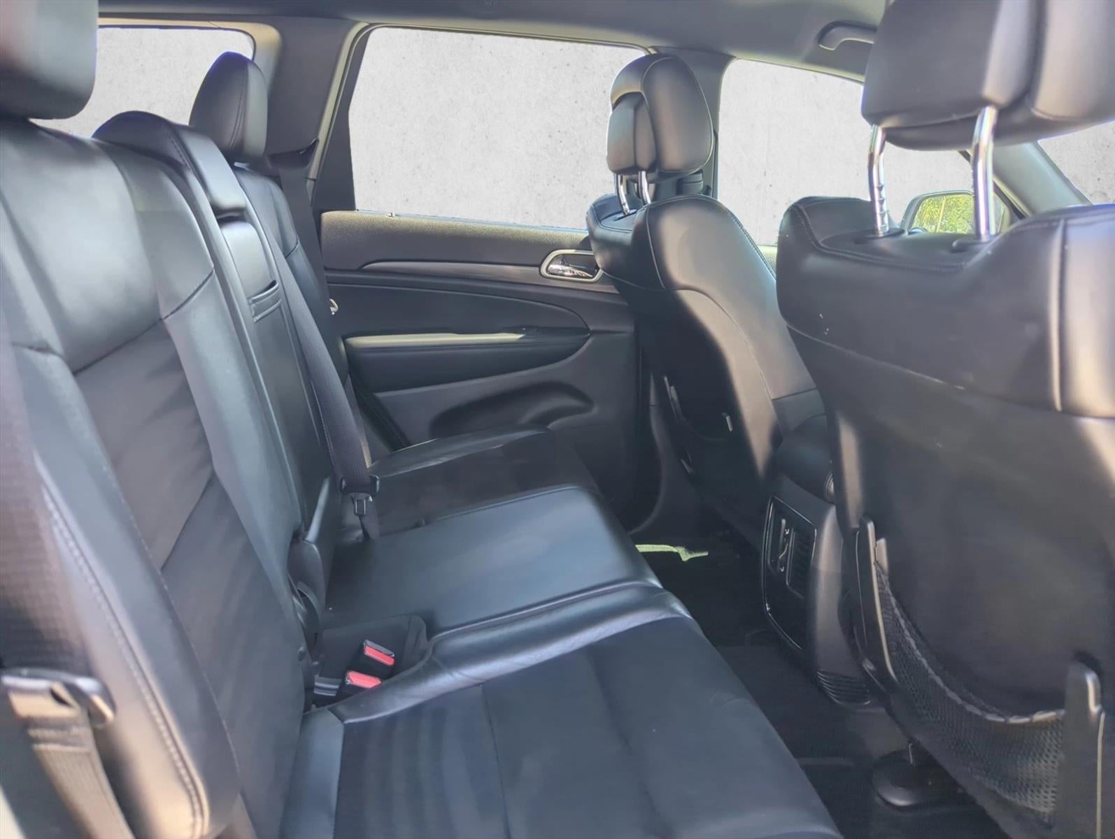 2020 Jeep Grand Cherokee Laredo E 4x2