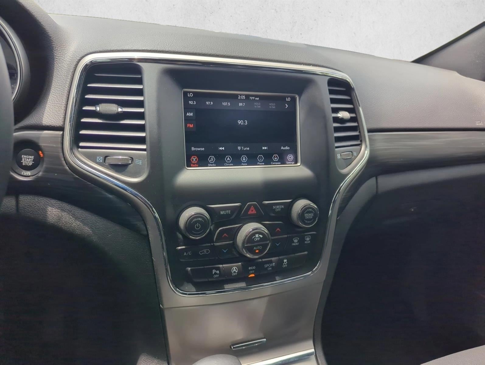 2019 Jeep Grand Cherokee Laredo 4x2