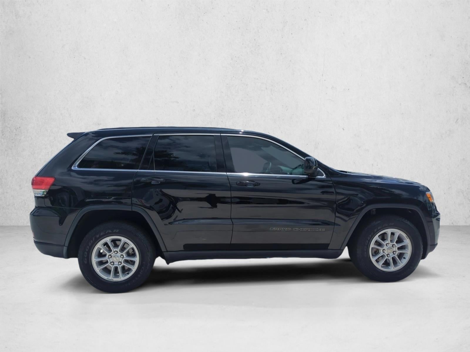 2019 Jeep Grand Cherokee Laredo 4x2