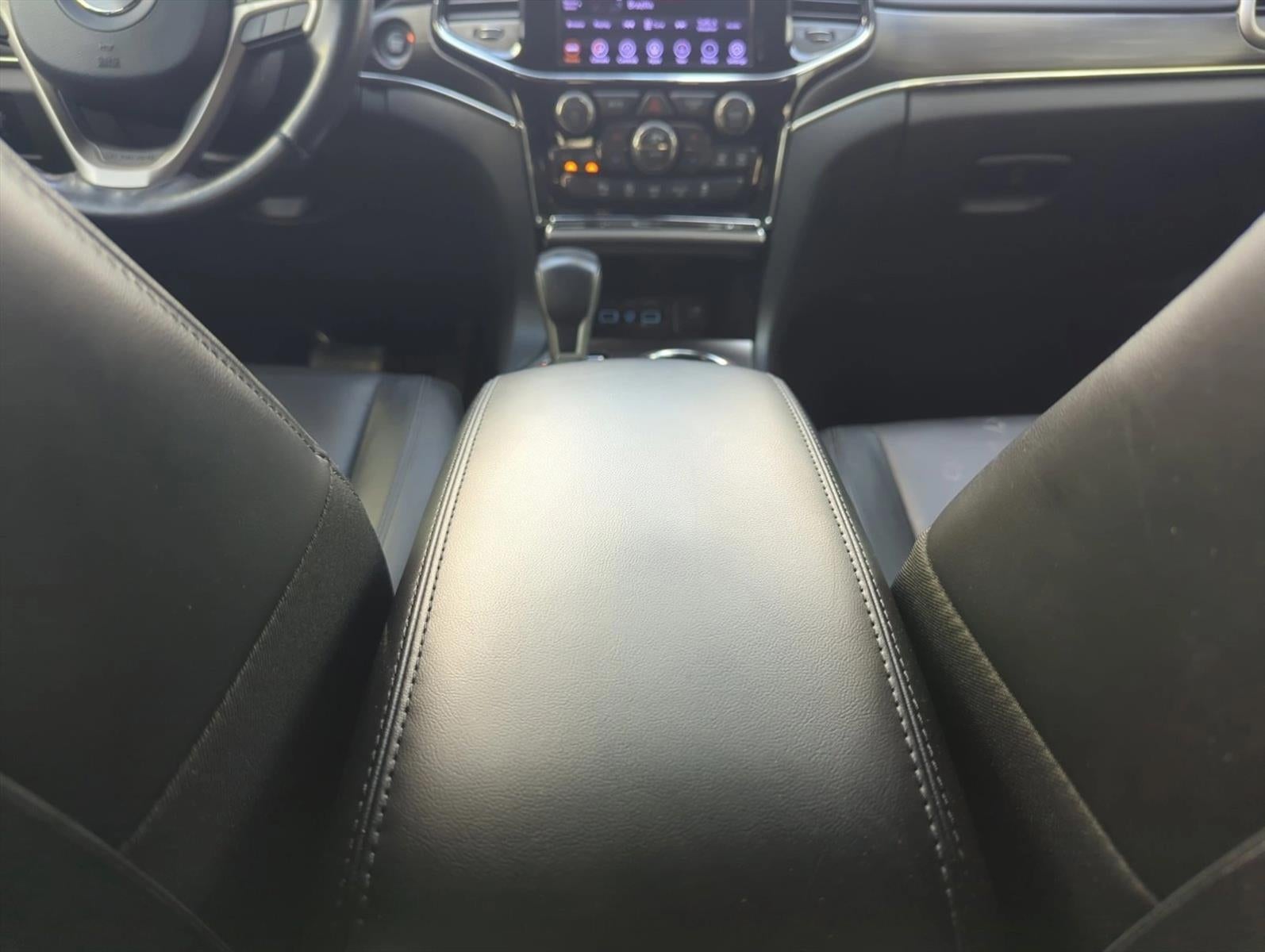 2020 Jeep Grand Cherokee Limited 4x2