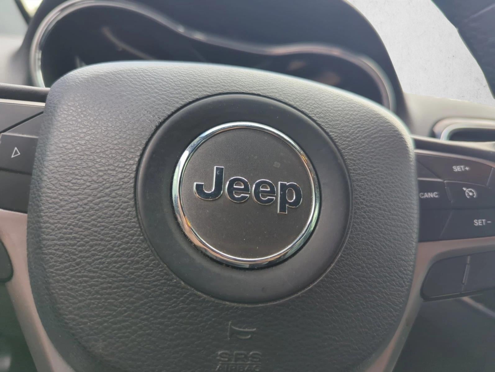 2019 Jeep Grand Cherokee Limited 4x2