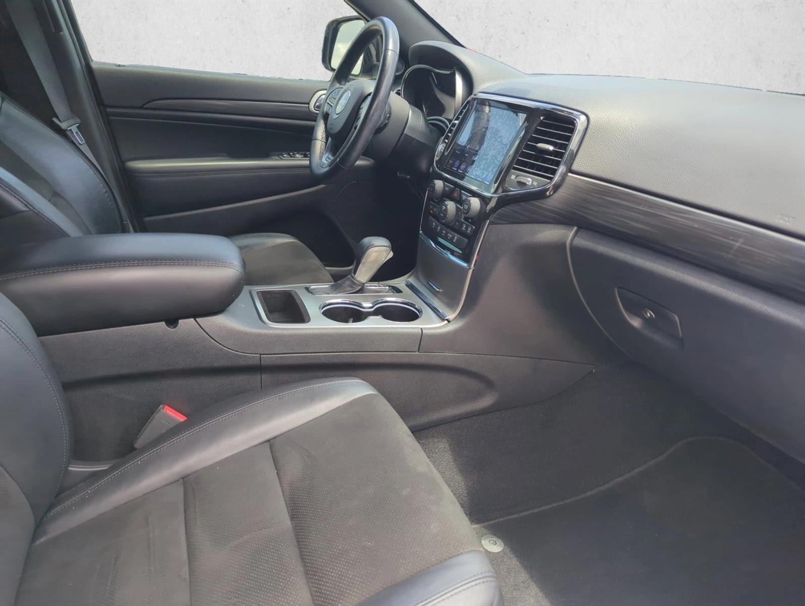 2021 Jeep Grand Cherokee Laredo X 4x4