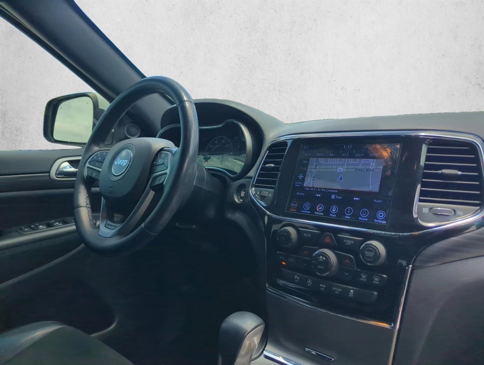 2021 Jeep Grand Cherokee Laredo X 4x4