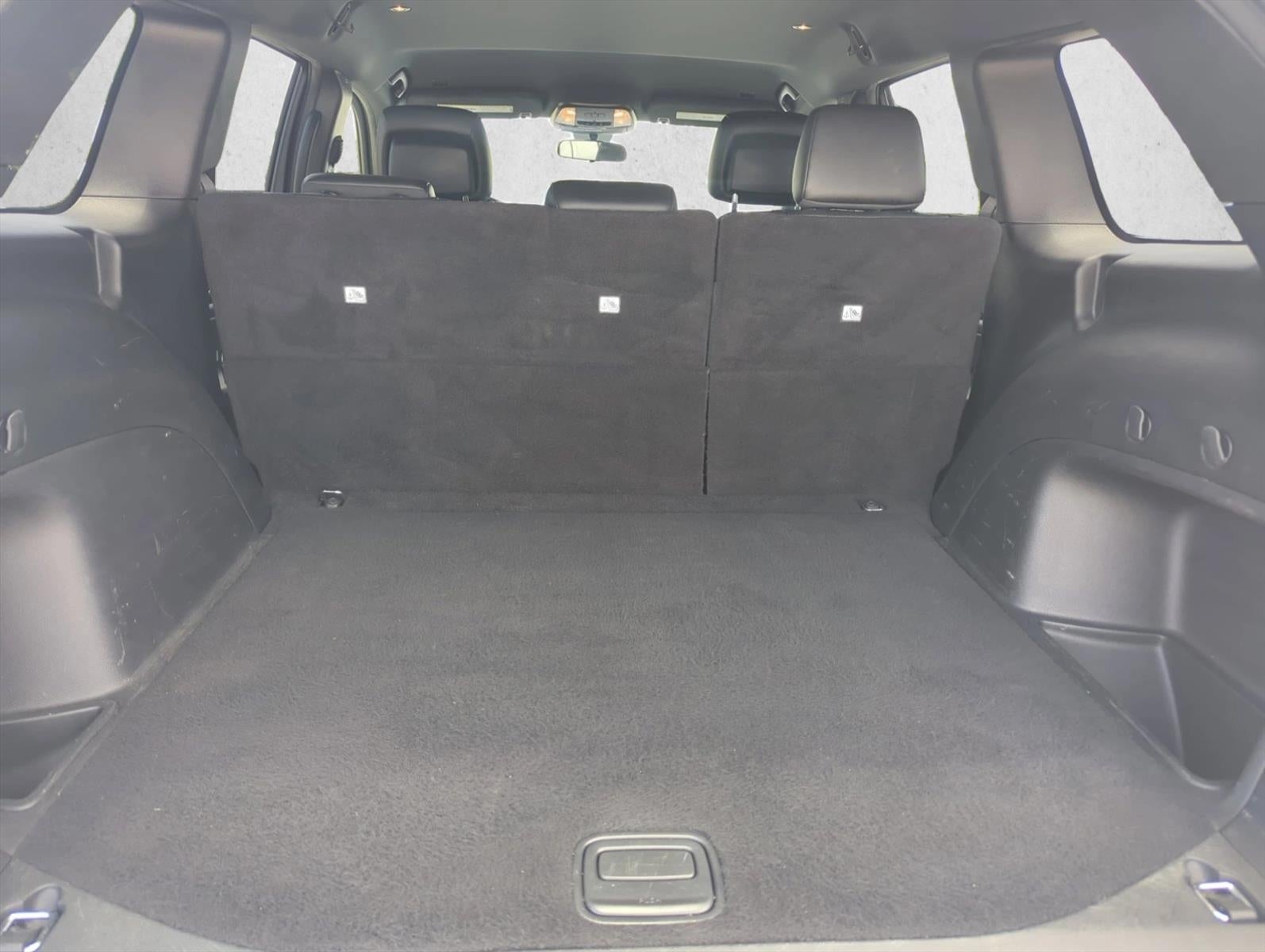 2021 Jeep Grand Cherokee Laredo X 4x4