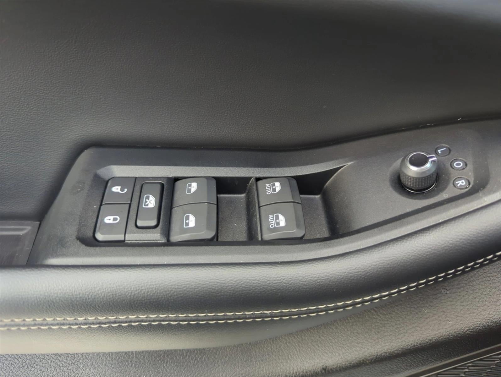 2024 Jeep Grand Cherokee Altitude 4x2