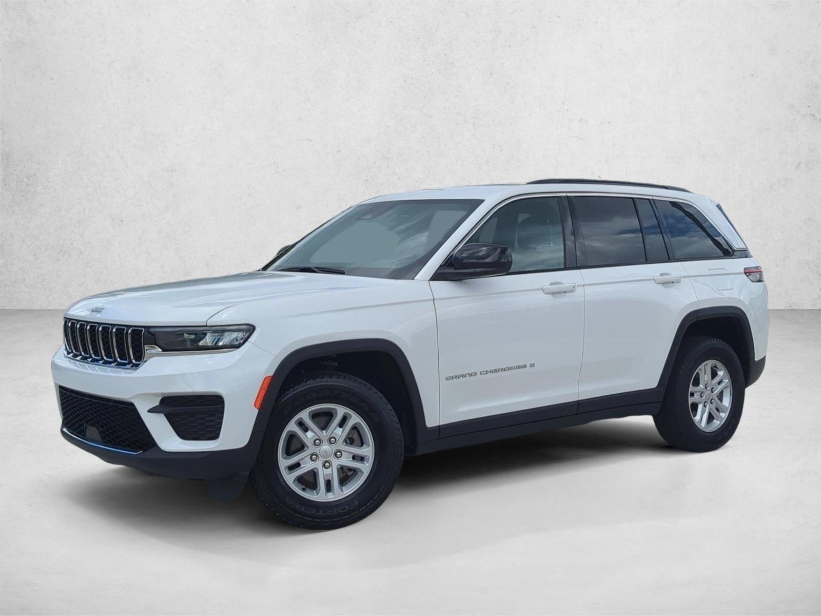2024 Jeep Grand Cherokee Laredo 4x4