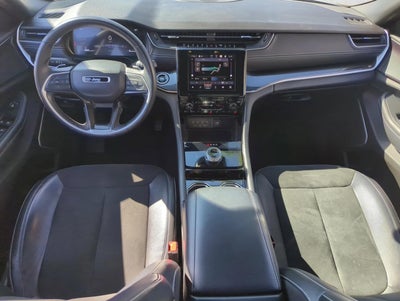 2022 Jeep Grand Cherokee L Altitude 4x2