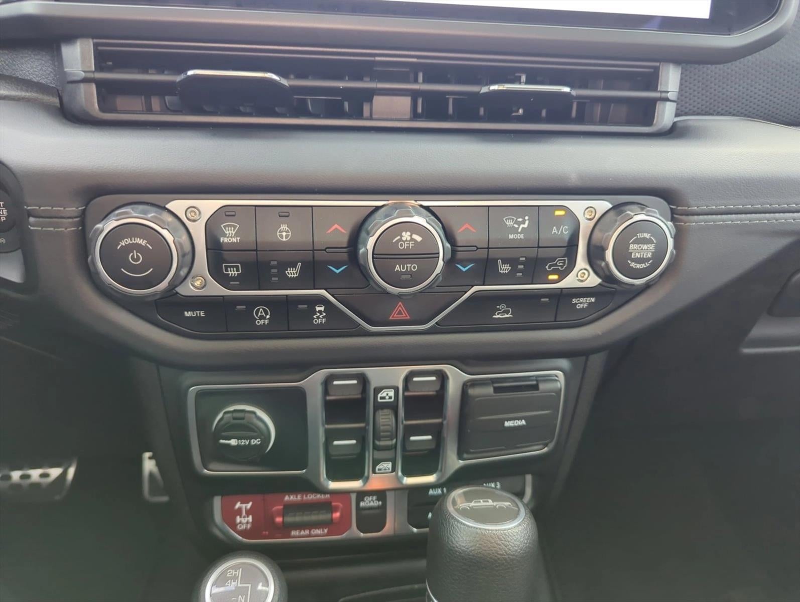 2025 Jeep Gladiator Mojave 4x4