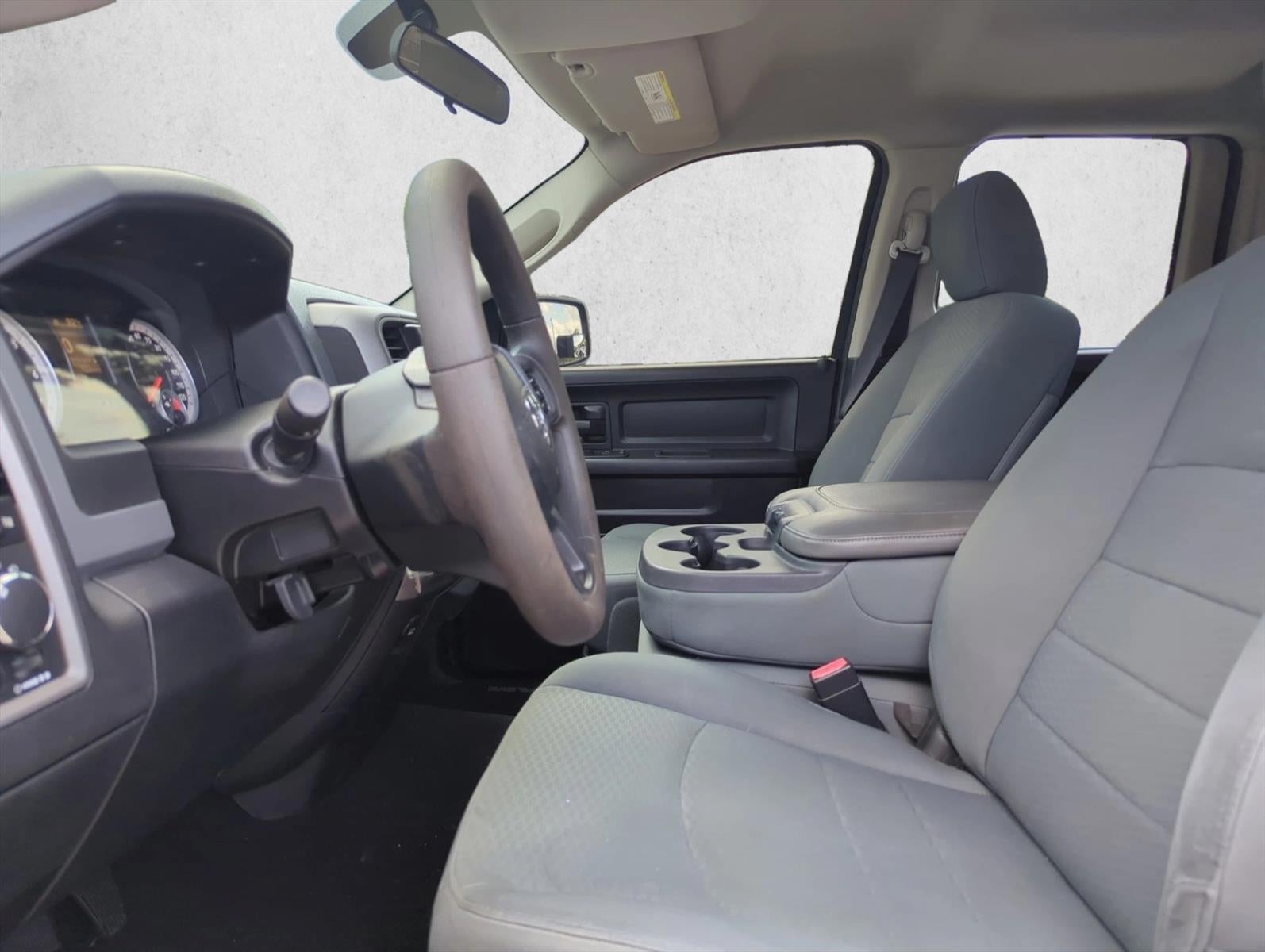 2014 RAM 1500 2WD Quad Cab 6.4 Ft Box Tradesman