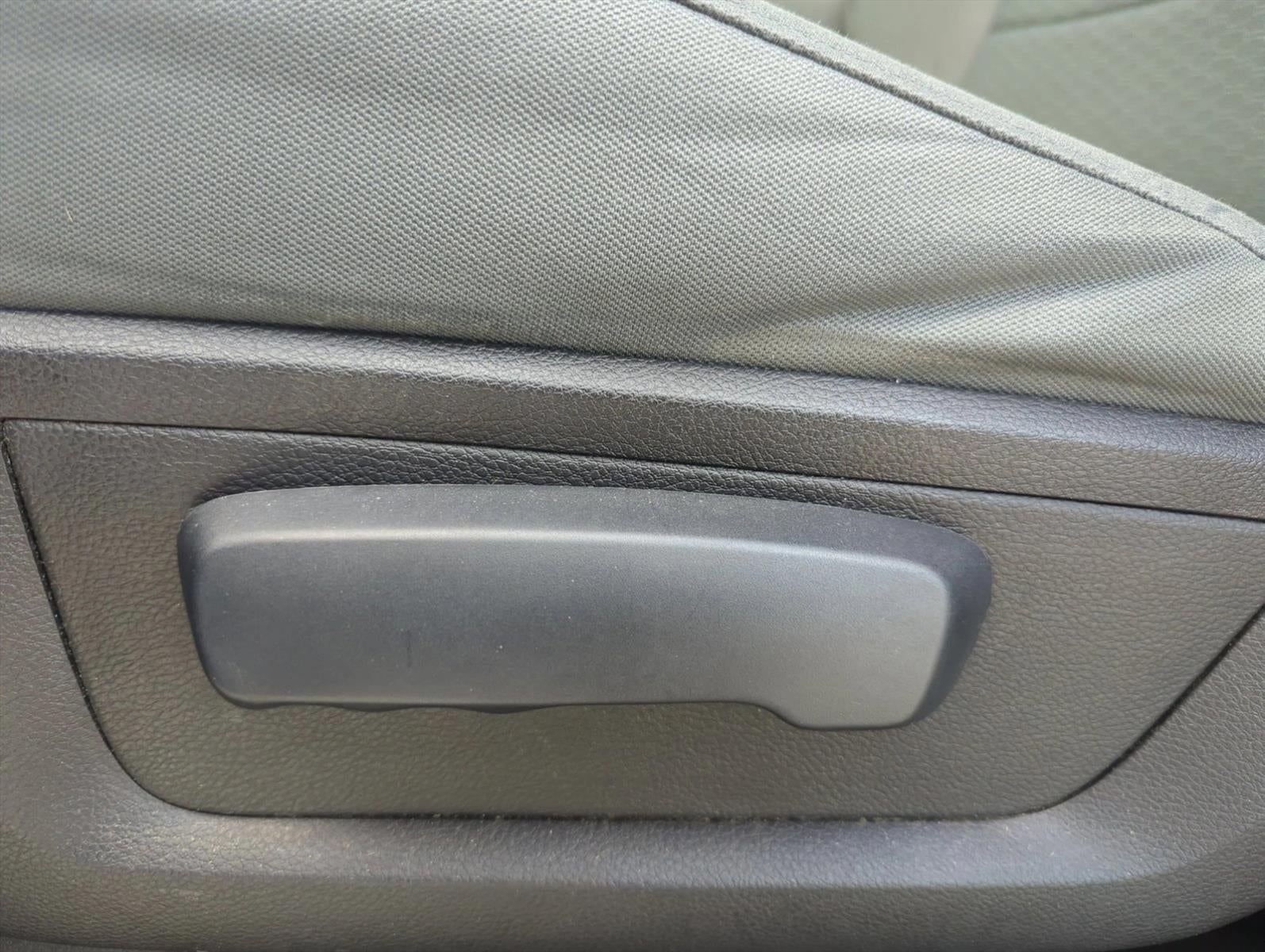 2014 RAM 1500 2WD Quad Cab 6.4 Ft Box Tradesman