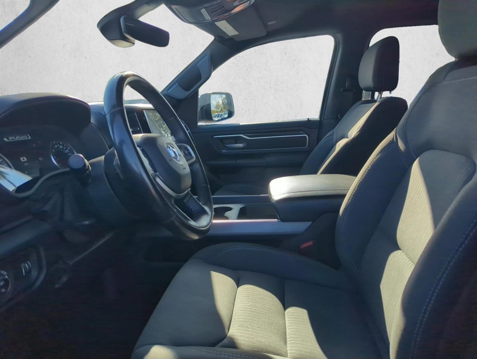 2022 RAM 1500 Big Horn 4x2 Quad Cab 6'4" Box