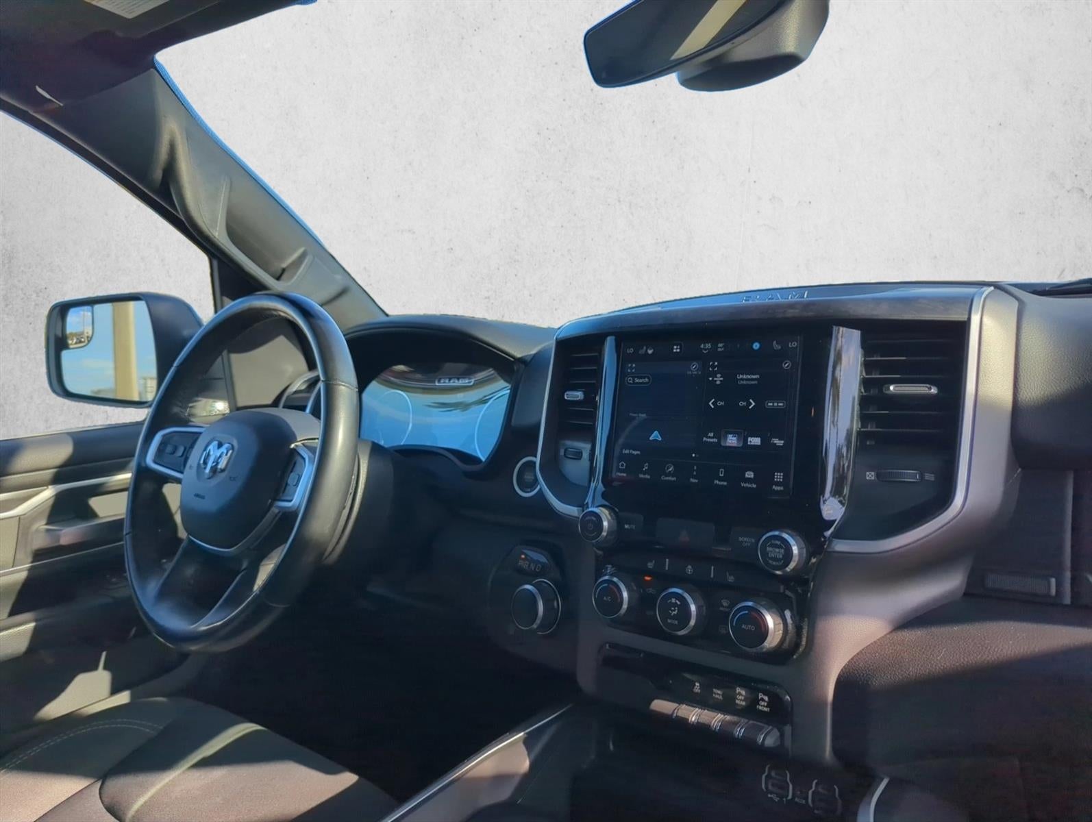 2022 RAM 1500 Big Horn 4x2 Quad Cab 6'4" Box