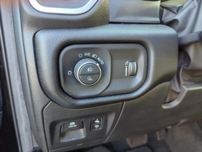 2022 RAM 1500 Big Horn 4x2 Quad Cab 6'4" Box