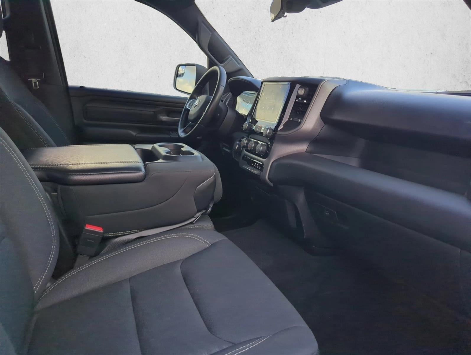 2025 RAM 1500 Tradesman 4x2 Crew Cab 5'7" Box