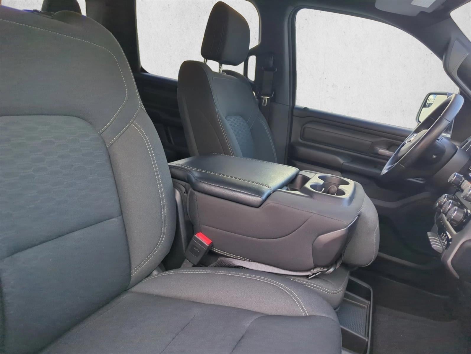 2025 RAM 1500 Tradesman 4x2 Crew Cab 5'7" Box