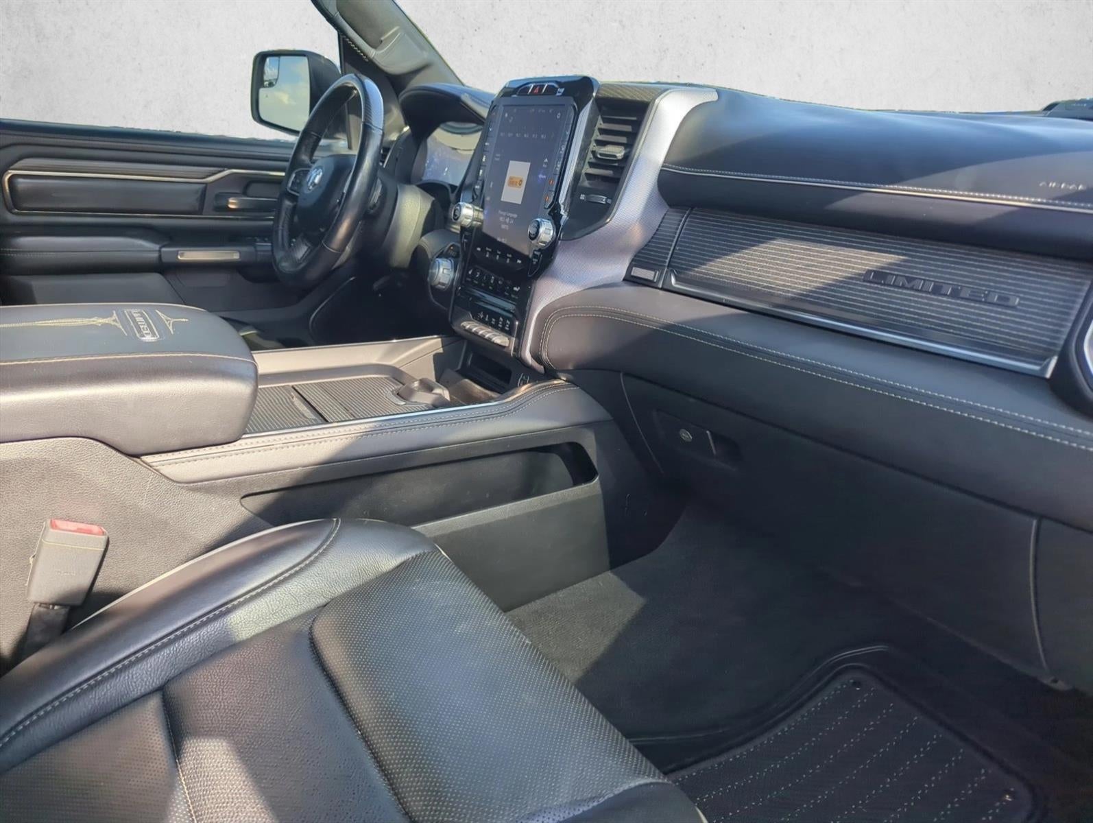 2020 RAM 1500 Limited 4x2 Crew Cab 5'7" Box