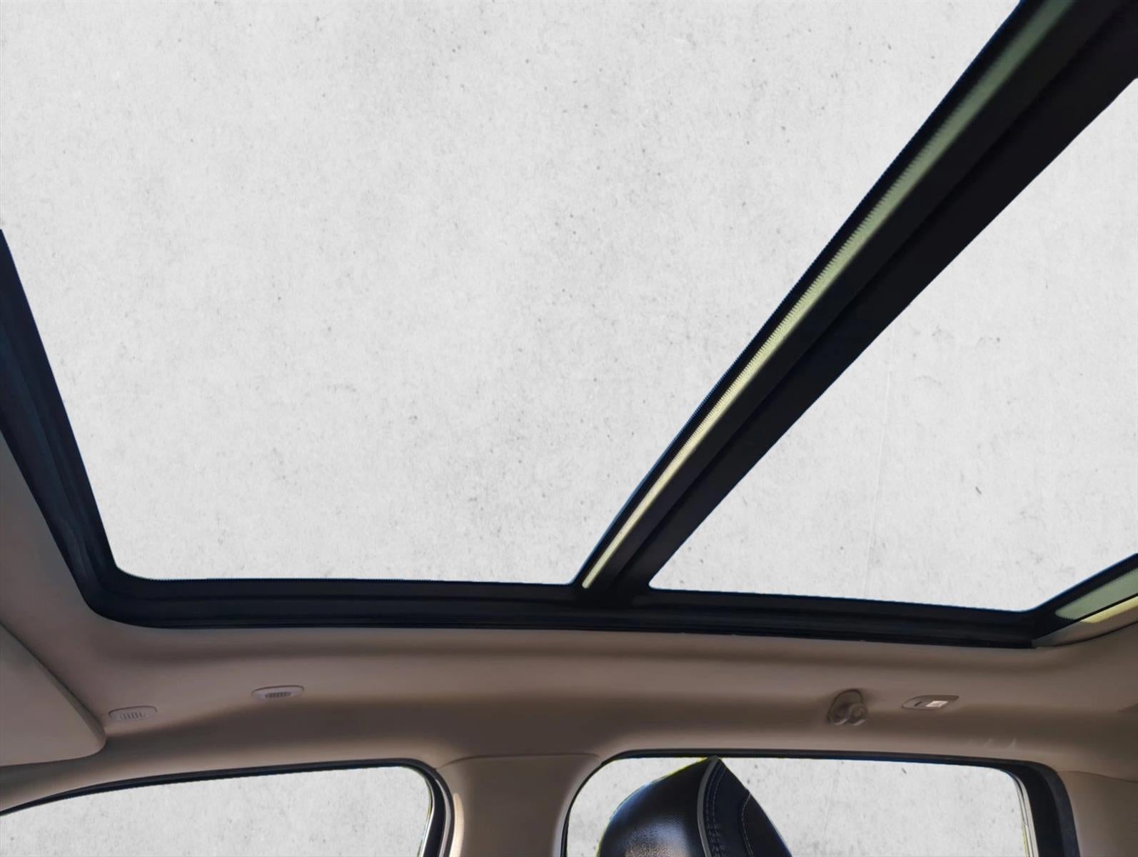 2020 RAM 1500 Laramie 4x2 Crew Cab 5'7" Box