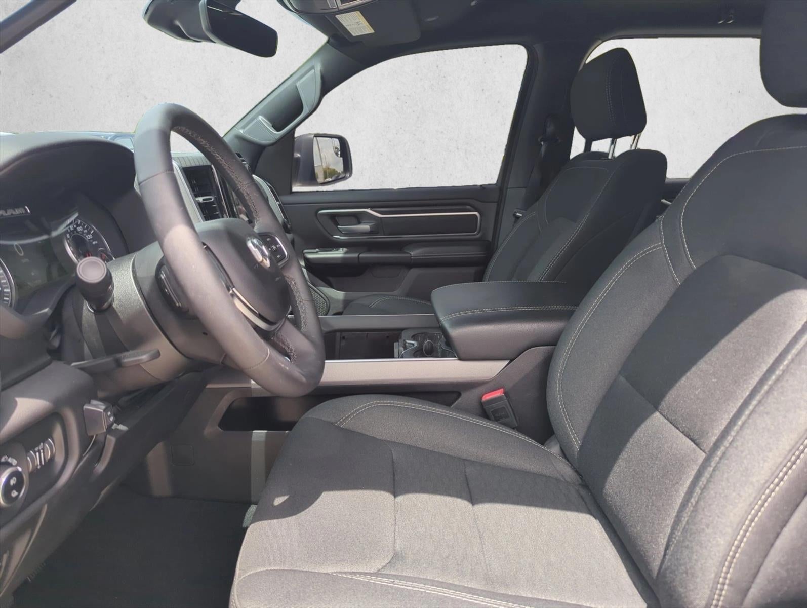 2025 RAM 1500 Big Horn 4x4 Crew Cab 5'7" Box