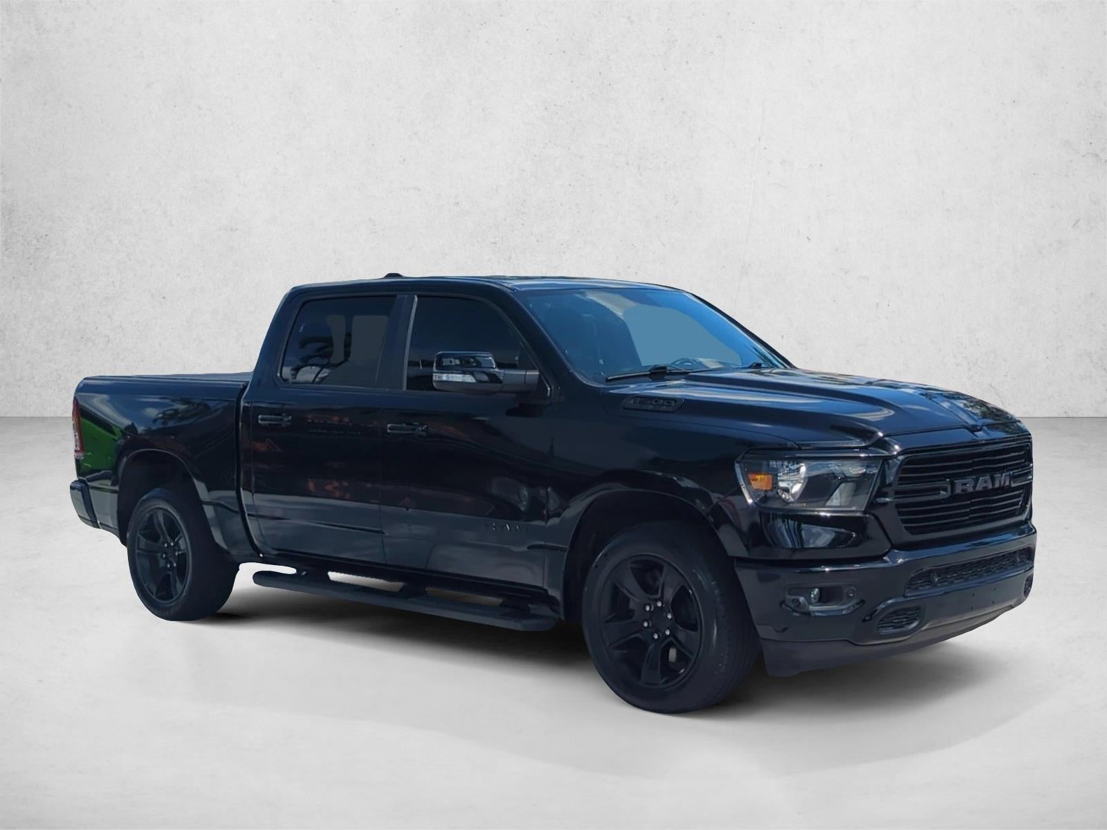 2020 RAM 1500 Big Horn 4x4 Crew Cab 5'7" Box