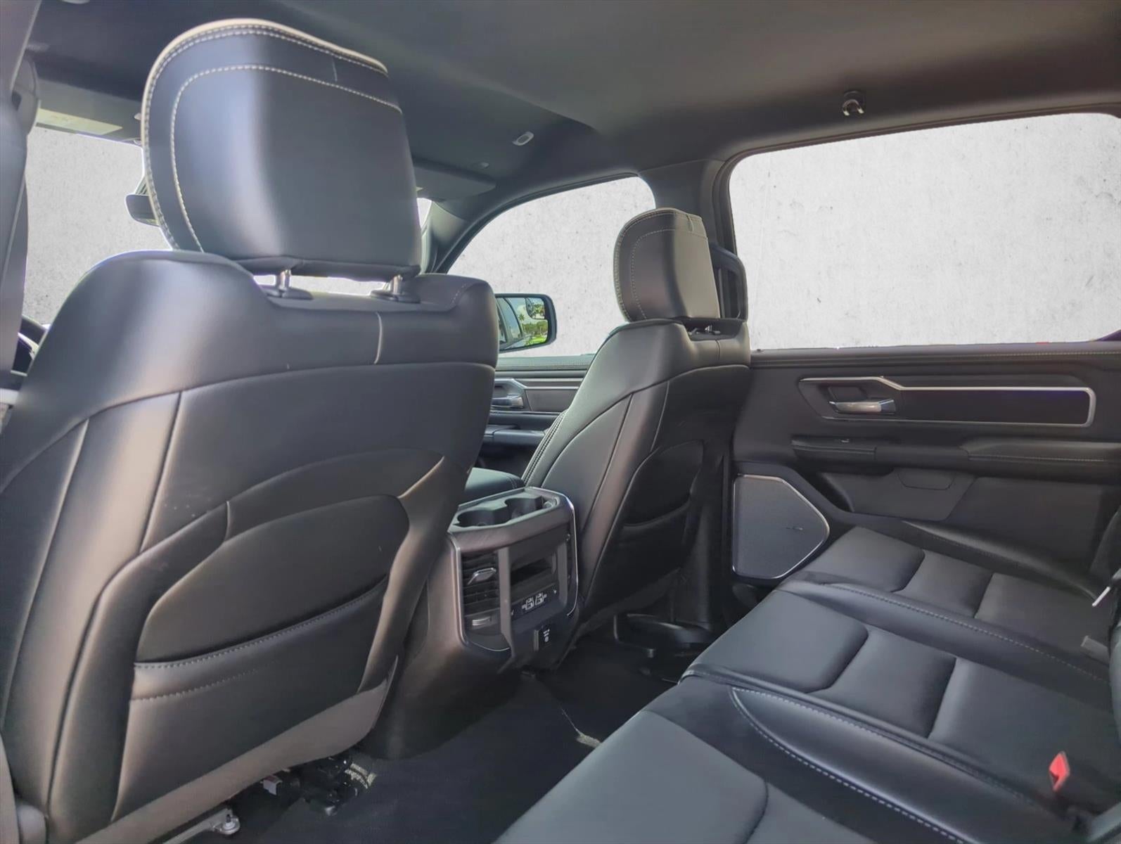 2025 RAM 1500 Laramie 4x4 Crew Cab 5'7" Box