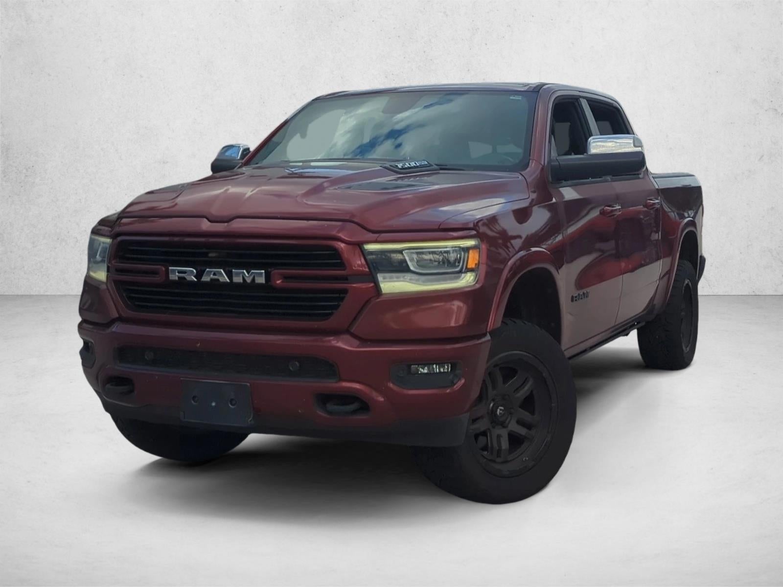 2019 RAM 1500 Laramie 4x4 Crew Cab 5'7" Box