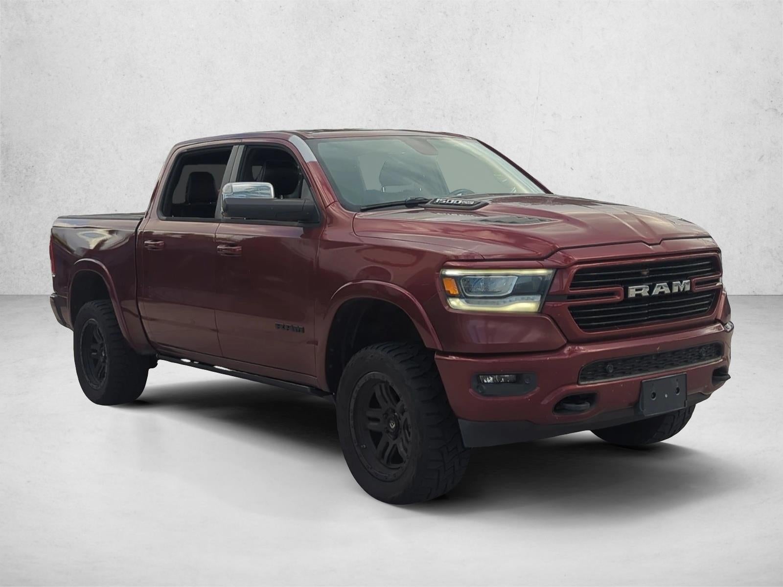 2019 RAM 1500 Laramie 4x4 Crew Cab 5'7" Box