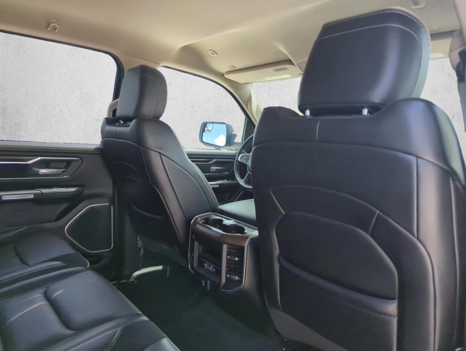 2021 RAM 1500 Laramie 4x4 Crew Cab 6'4" Box