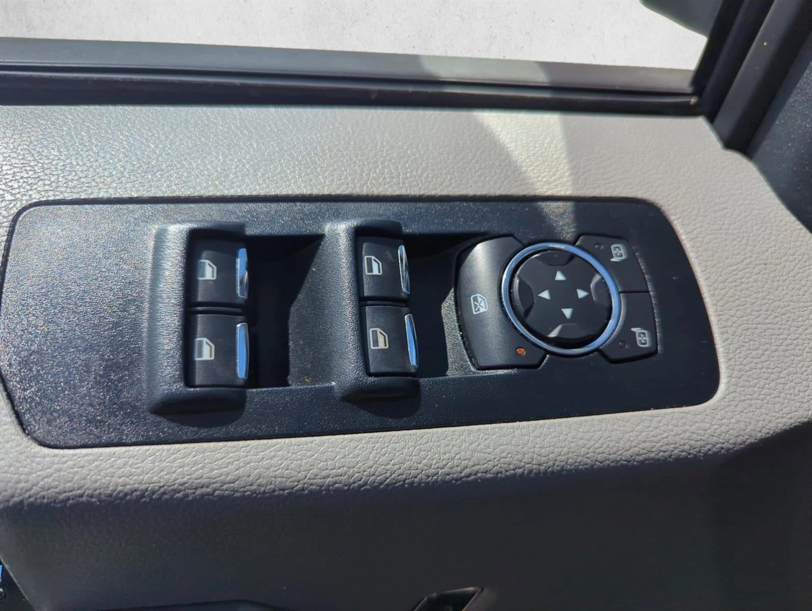 2017 Ford F-150 XLT 2WD SuperCrew 5.5' Box