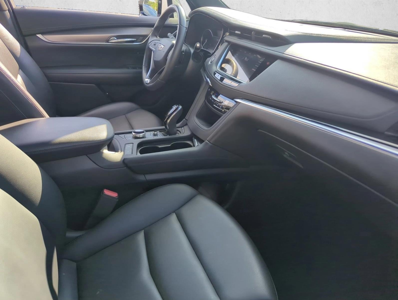 2023 Cadillac XT6 FWD 4dr Luxury