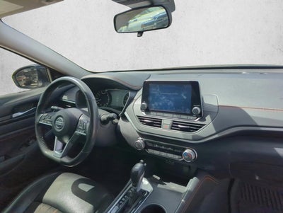 2022 Nissan Altima 2.5 SR Sedan