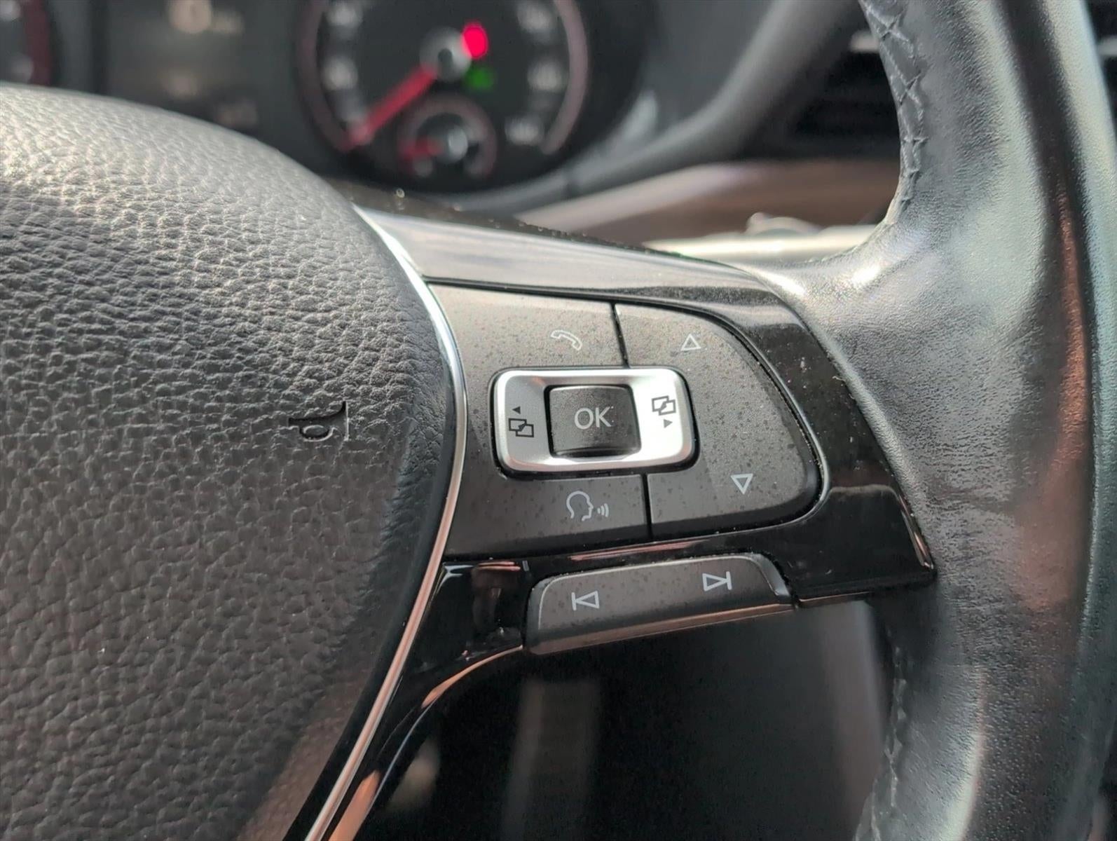2020 Volkswagen Passat 2.0T SEL Auto