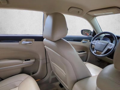 2011 Chrysler 300 4dr Sdn Limited RWD