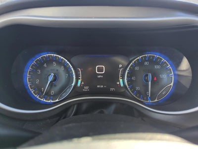2022 Chrysler Pacifica Touring L FWD
