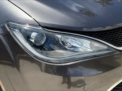 2020 Chrysler Pacifica Touring L FWD
