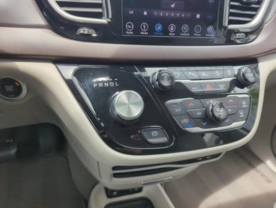 2018 Chrysler Pacifica Touring L FWD