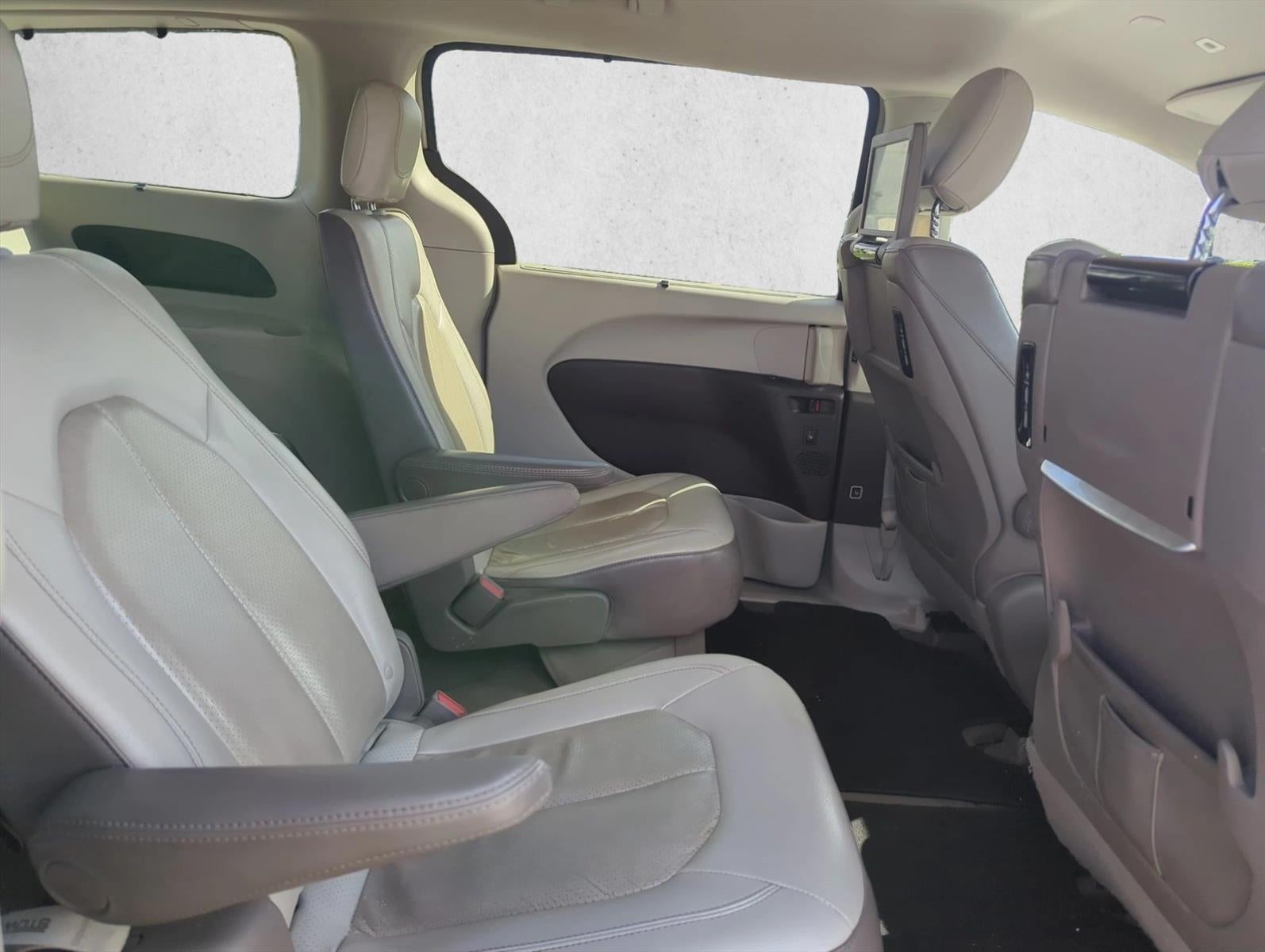 2019 Chrysler Pacifica Touring L Plus FWD
