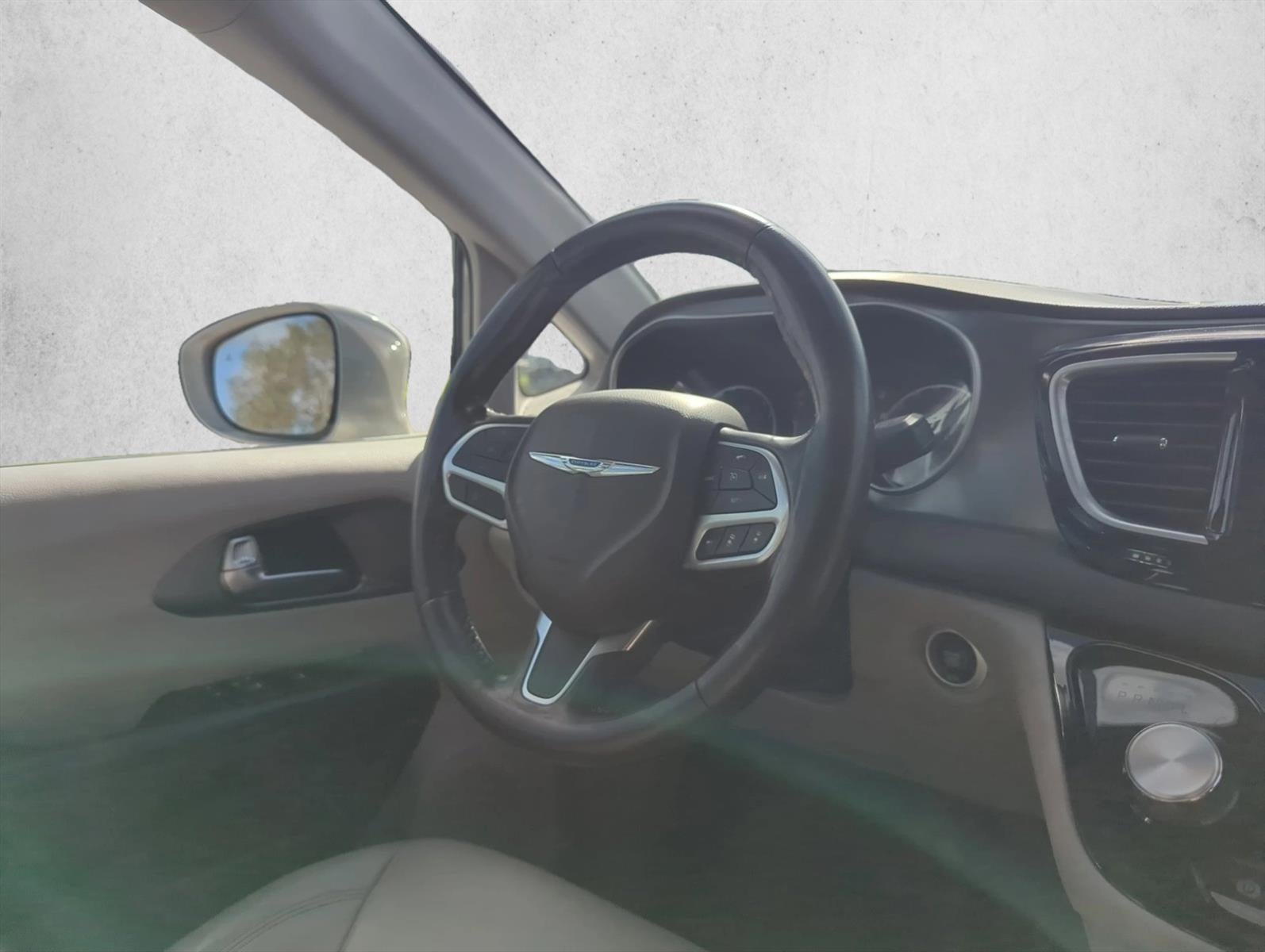 2019 Chrysler Pacifica Touring L Plus FWD