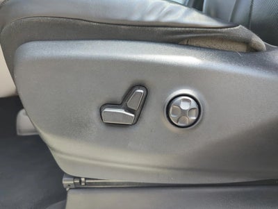 2017 Chrysler Pacifica Limited FWD