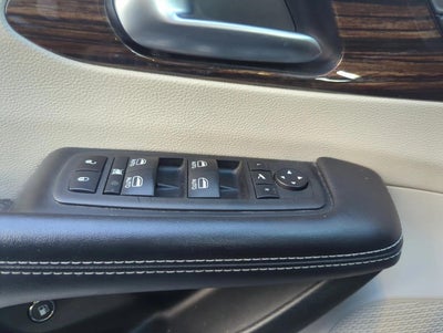 2023 Chrysler Pacifica Hybrid Limited FWD