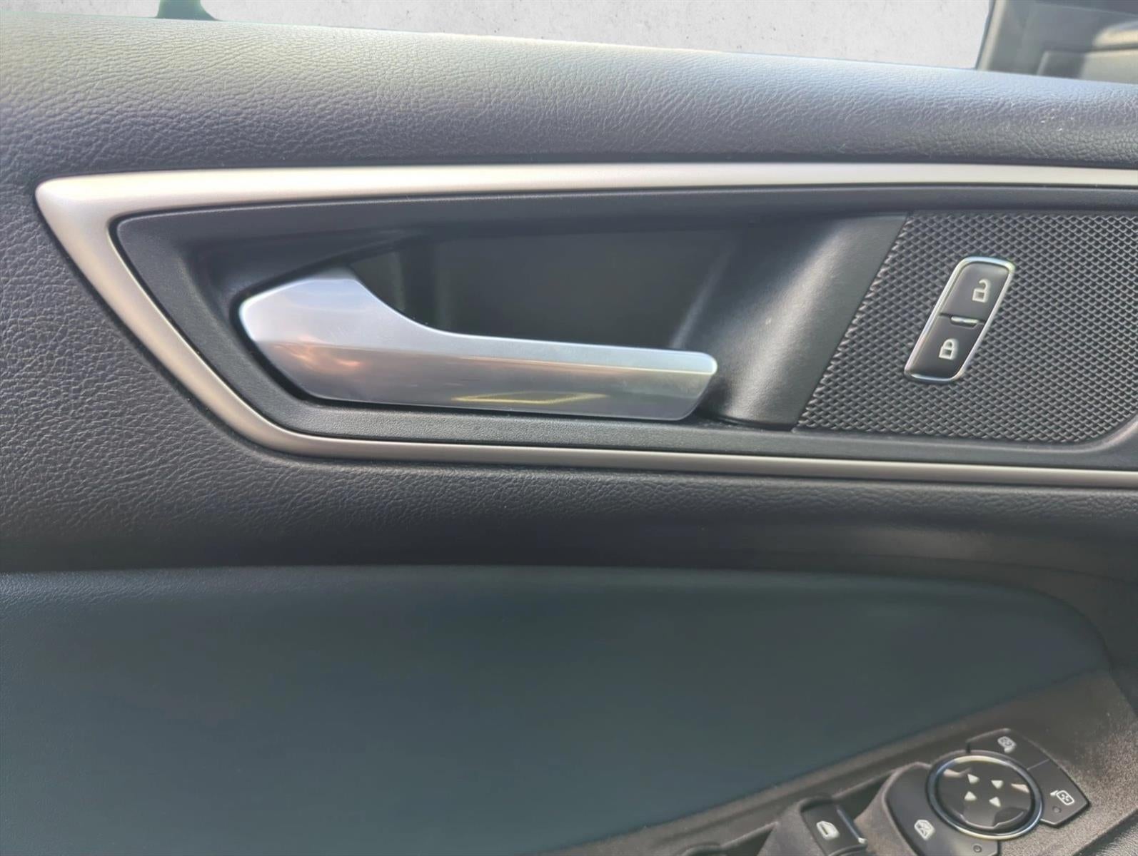 2022 Ford Edge SEL AWD