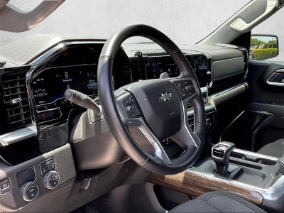 2025 Chevrolet Silverado 1500 Crew Cab Short Box 2-Wheel Drive RST
