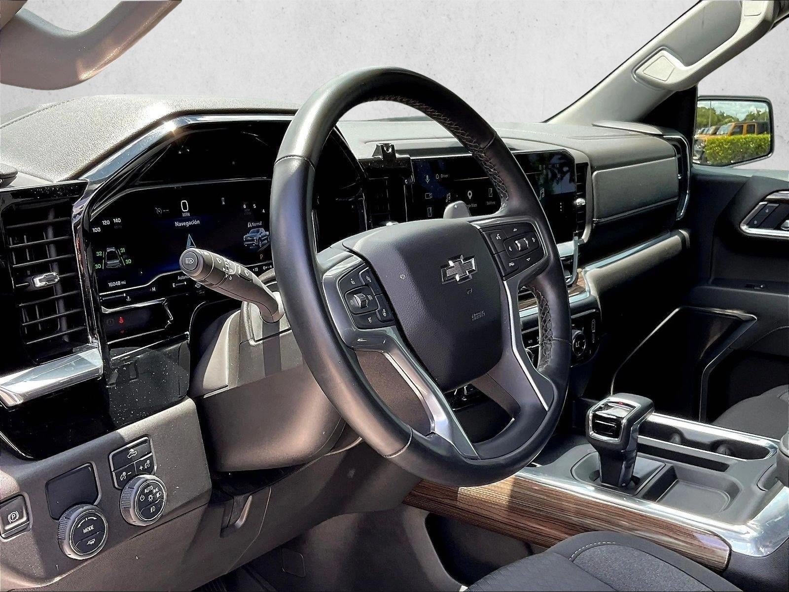 2025 Chevrolet Silverado 1500 Crew Cab Short Box 2-Wheel Drive RST