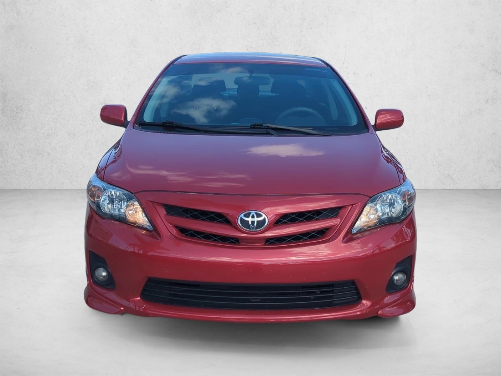 2013 Toyota Corolla 4dr Sdn Auto S (Natl)