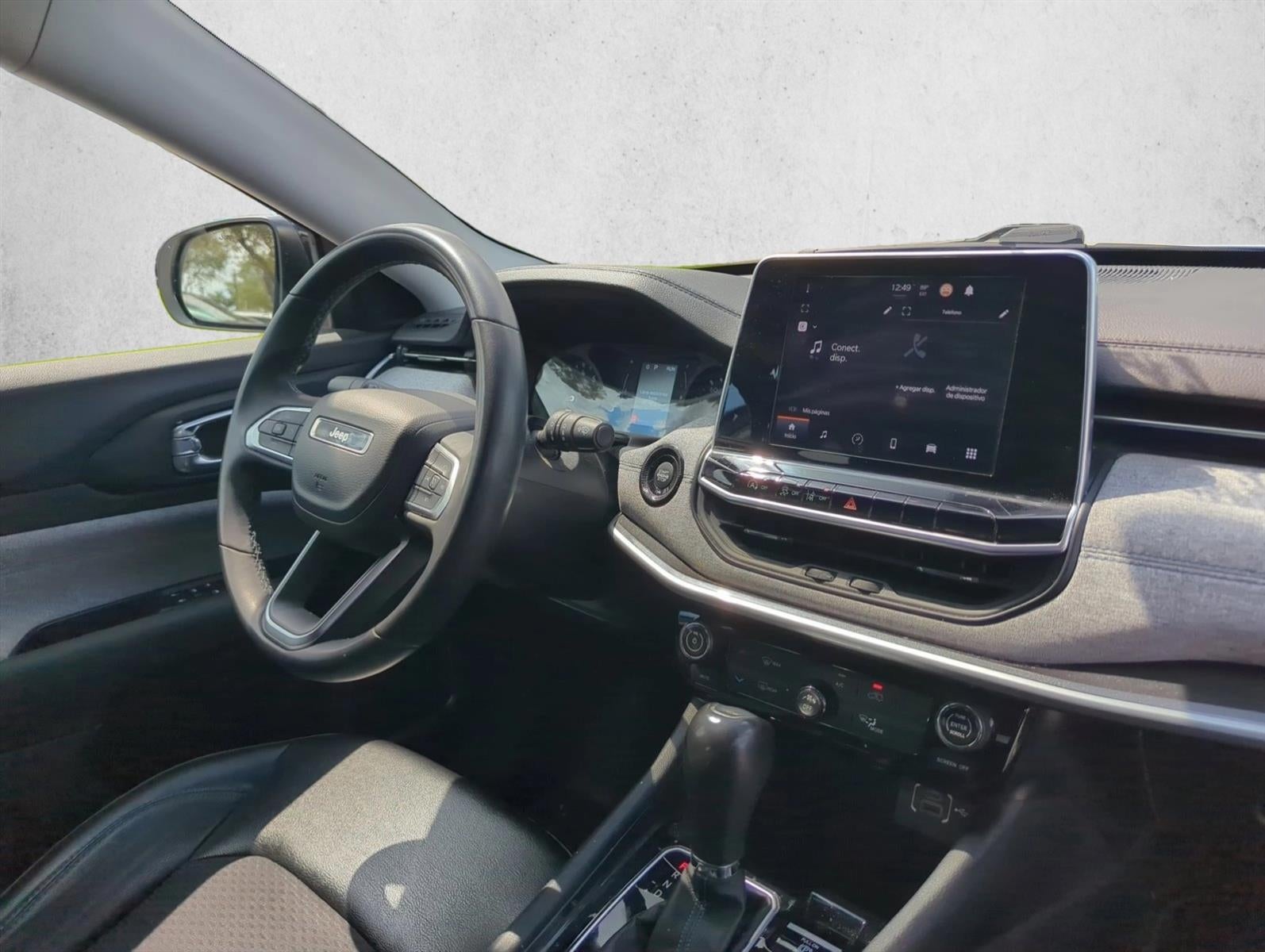 2022 Jeep Compass Latitude FWD