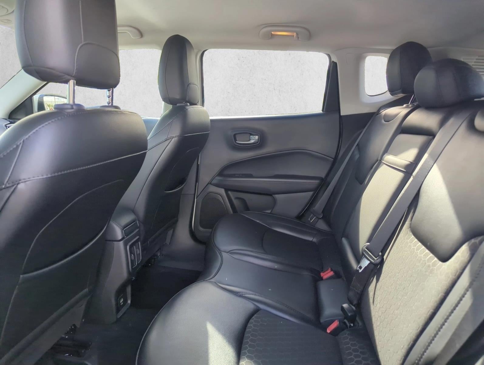 2020 Jeep Compass Altitude FWD