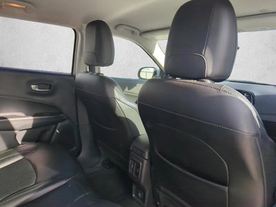 2020 Jeep Compass Altitude FWD