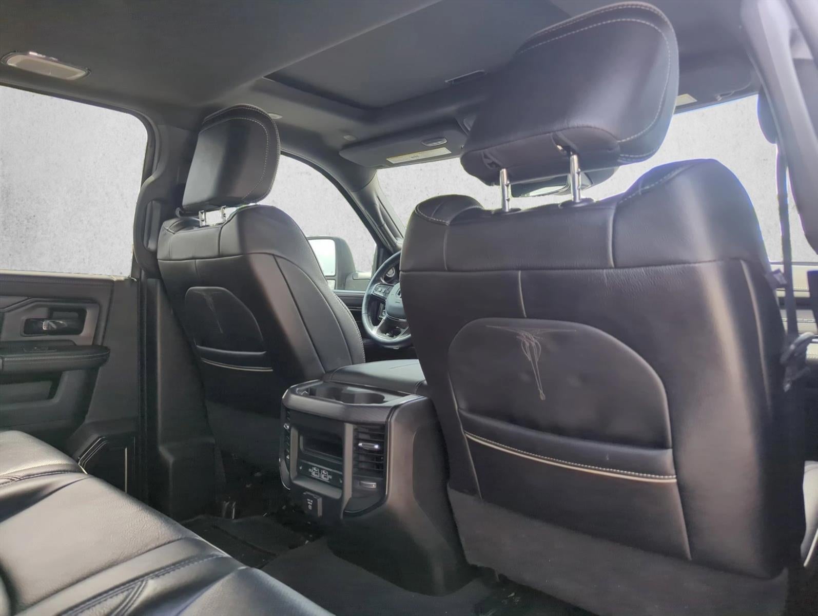 2024 RAM 3500 Limited 4x4 Mega Cab 6'4" Box